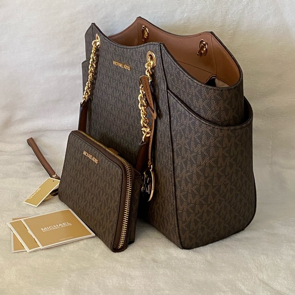 NWT Michael Kors Shoulder Tote & Phone Wallet Set - Picture 4 of 17